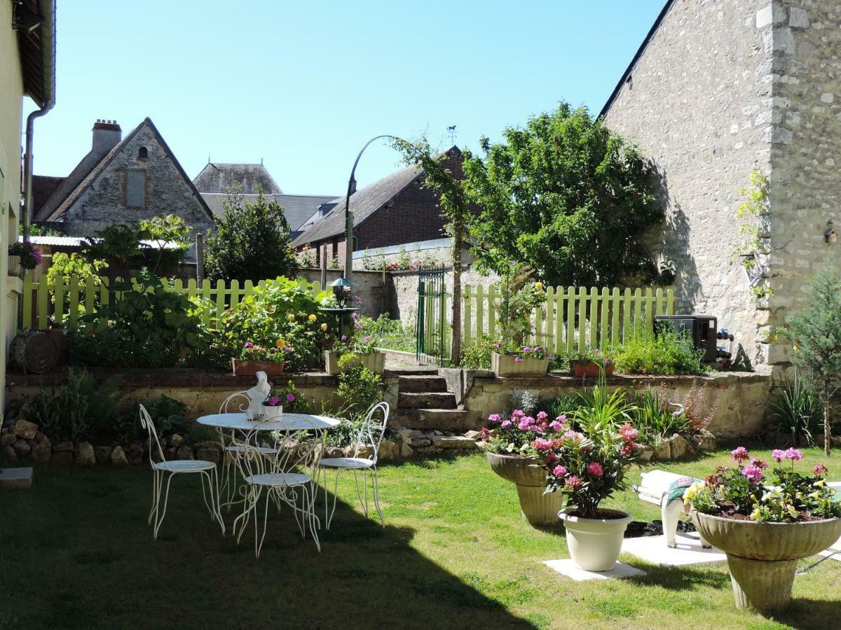 Bed and Breakfast Sees Chez Vous Exteriér fotografie